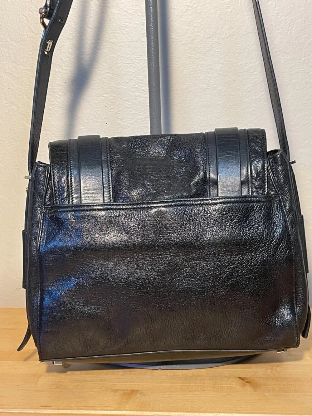 Cole Haan Black Leather Messenger Bag Professional Laptop Work Crossbody